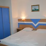 Гостевой дом Saint George - Old 3*