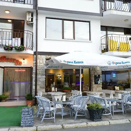 Saint George - Old Casa de hóspedes