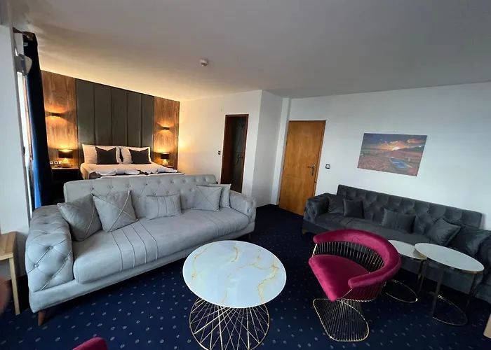 Saint George - Old 3*