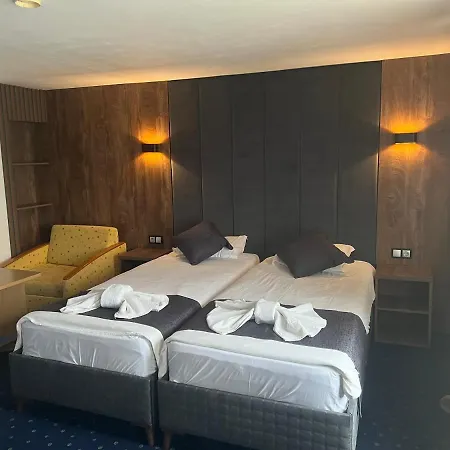 Saint George - Old Gæstehus Nessebar