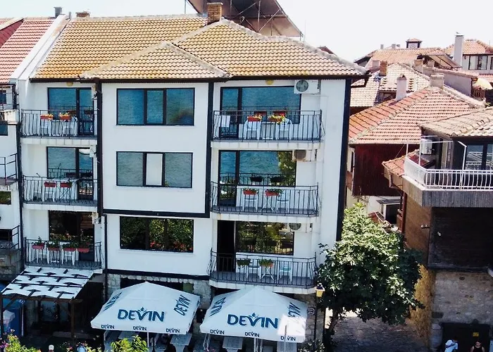 Pensión Saint George - Old