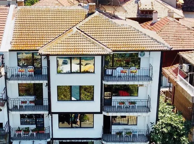 Saint George - Old Penzion Nesebar