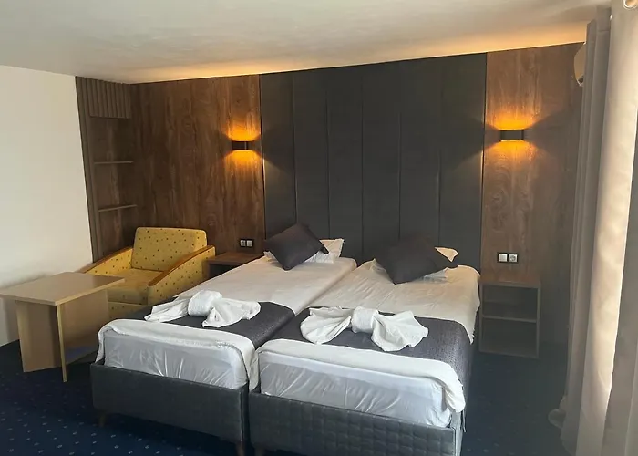 Saint George - Old Pensión Nesebar