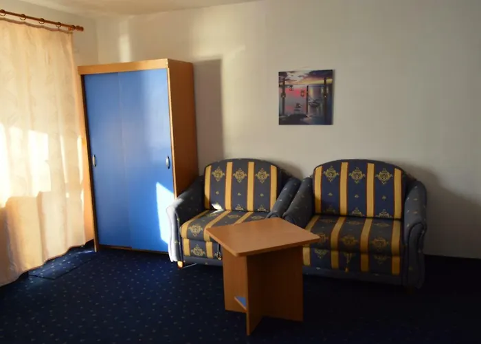 Saint George - Old בית הארחה 3*